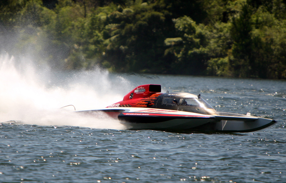 David Alexander in “Steeler” Wins the Masport Cup